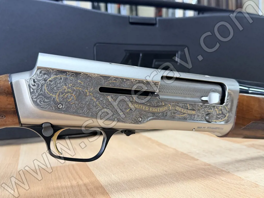 BROWNING A5 LİMİTED EDİTİON GR3 SCROLLS YENİ MODEL 12 KALİBRE YARI OTOMATİK AV TÜFEĞİ