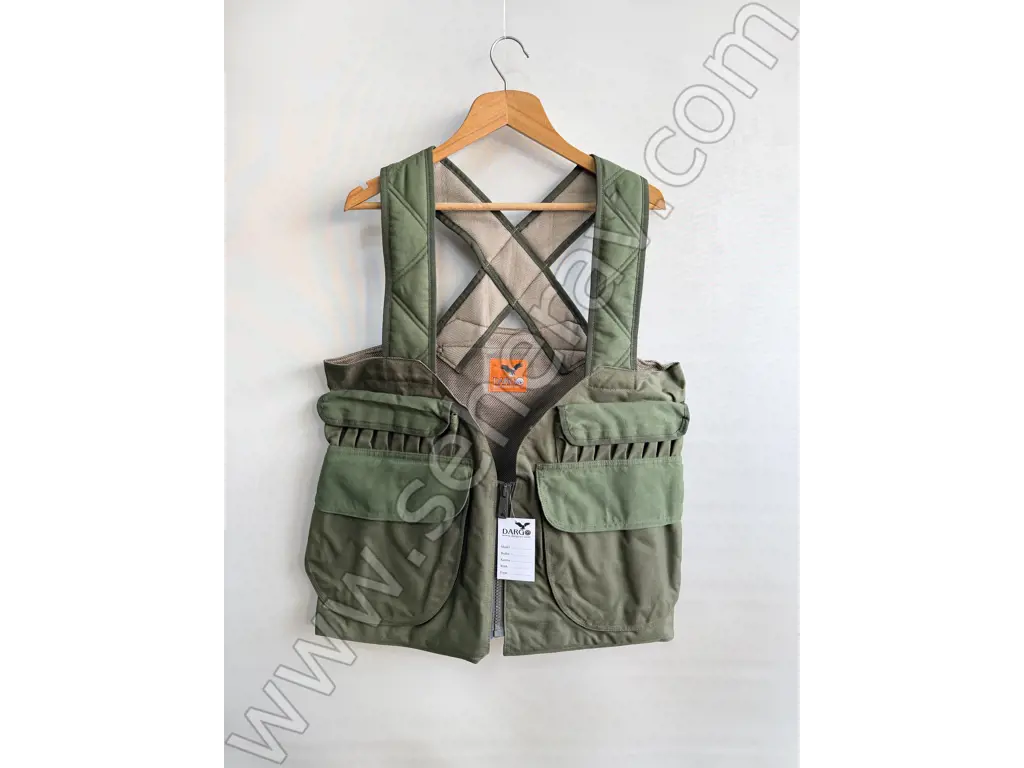 DARGO ASKILI NUBUK HAKİ AVCI YELEĞİ