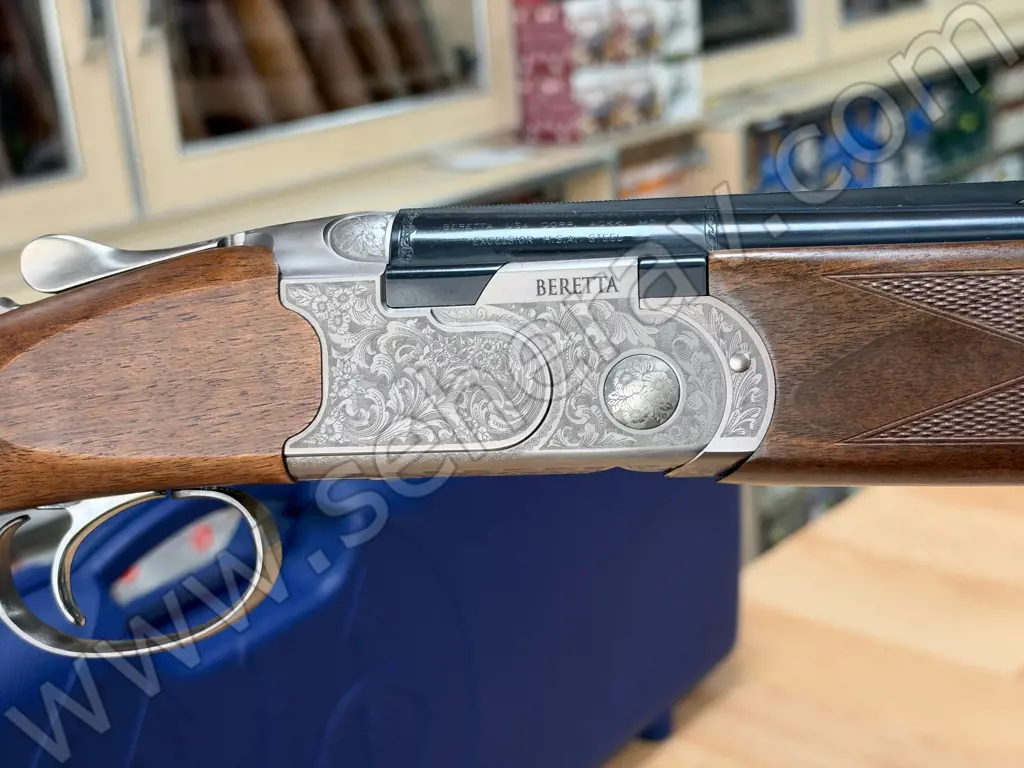 BERETTA 686 SİLVER PİGEON 1 MY24 20 KALİBRE SÜPER POZE AV TÜFEĞİ