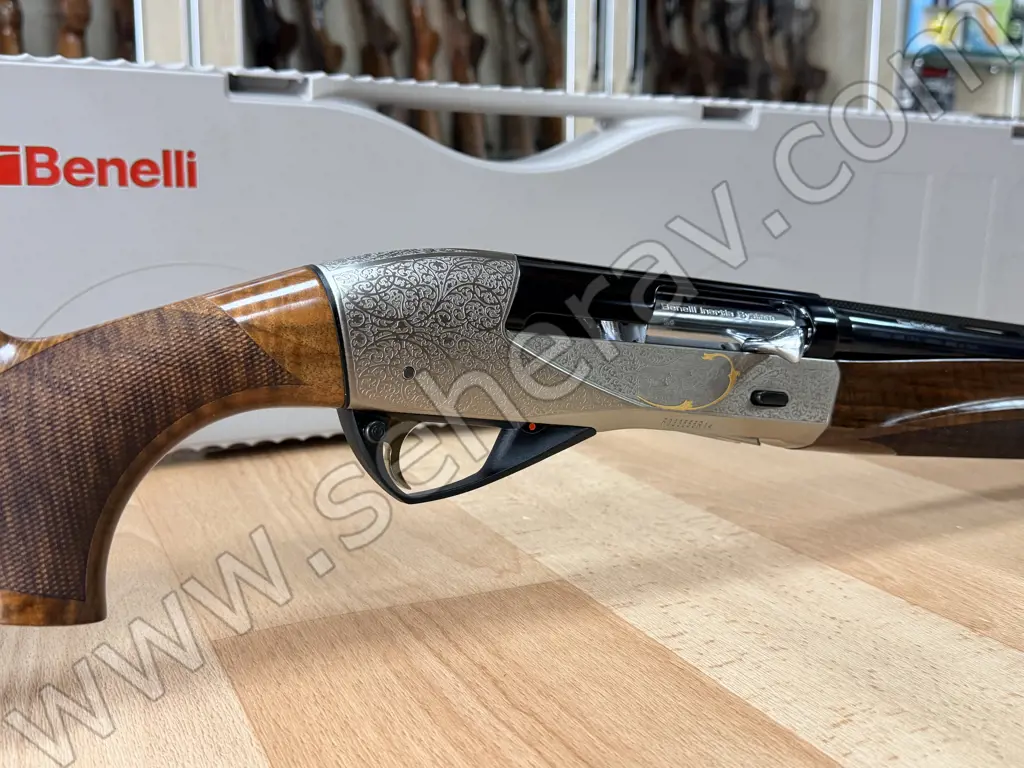 2.EL BENELLİ RAFFELLO POWER BORE DELUX 12 KALİBRE YARI OTOMATİK AV TÜFEĞİ