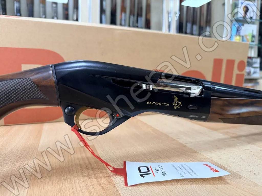 BENELLİ MONTEFELTRO BECCACCIA 12 KALİBRE YARI OTOMATİK AV TÜFEĞİ