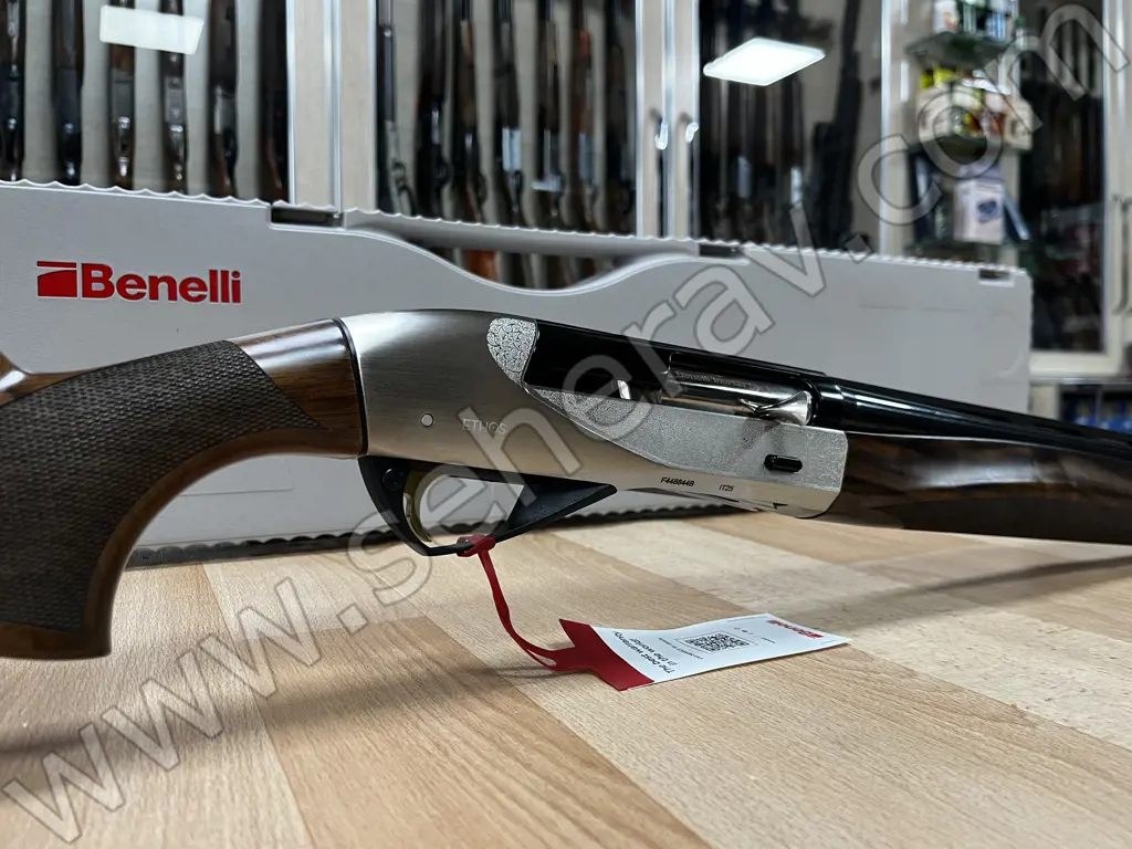 BENELLİ RAFFELLO ETHOS SİLVER 12 KALİBRE YARI OTOMATİK AV TÜFEĞİ