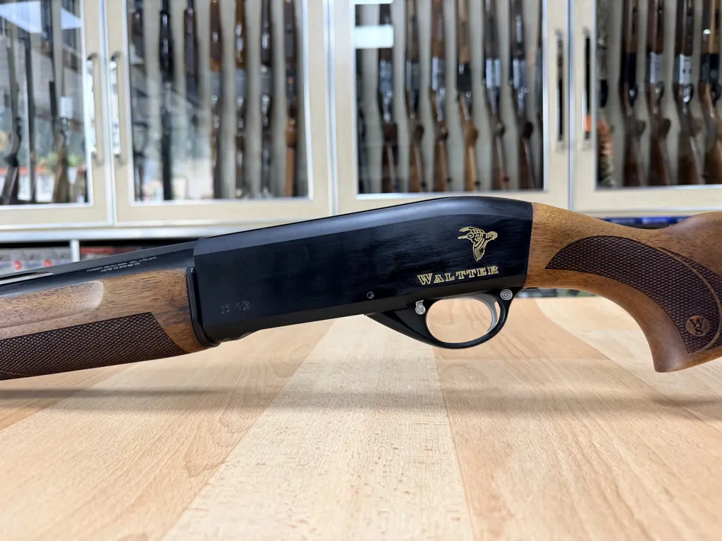WALTTER C13 ÇULLUK 12 KALİBRE YARI OTOMATİK AV TÜFEĞİ