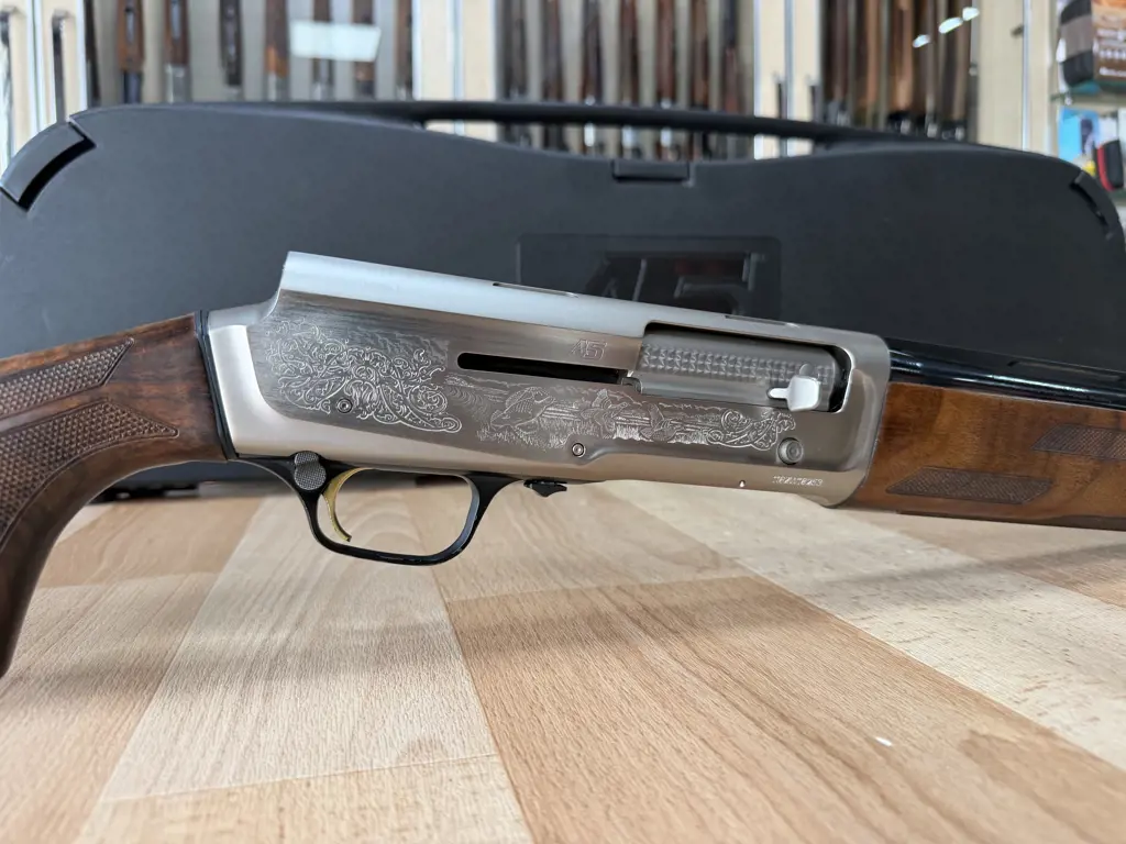 2.EL BROWNING A5 ULTIMATE PARTRIDGES 12 KALİBRE OTOMATİK YARI OTOMATİK AV TÜFEĞİ